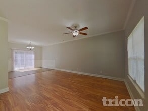 117 W Nims Ave in Mount Holly, NC - Foto de edificio - Building Photo