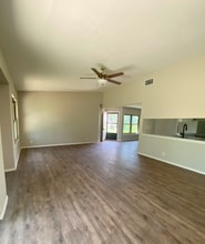 7001 Spring Leaf in San Antonio, TX - Building Photo - Building Photo