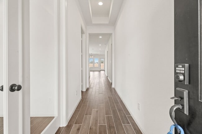 property at 4918 Morrison Dr