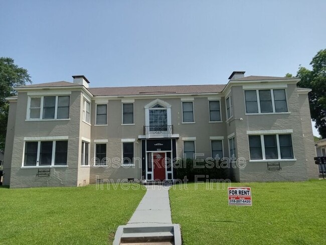 property at 322 College St