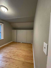 923 E Clarke St in Milwaukee, WI - Building Photo - Building Photo