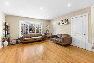 100 Turtle Brook Rd in Canton, MA - Building Photo - Building Photo