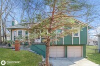 8707 NW 83 Terrace