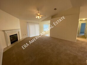 4250 Shadow Ln in Niceville, FL - Building Photo - Building Photo