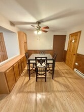 8029 Beloit Ave, Unit 1B in Bridgeview, IL - Building Photo - Building Photo