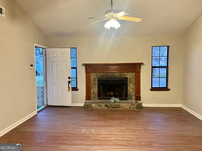 566 Brookfield Way in Jonesboro, GA - Building Photo - Building Photo