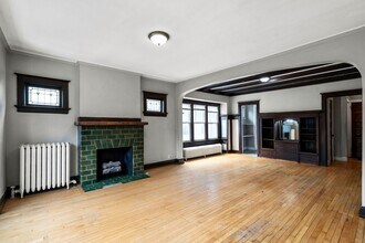 3009 N Maryland Ave in Milwaukee, WI - Building Photo - Building Photo