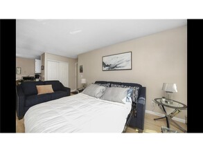 3115 Grand Ave S in Minneapolis, MN - Building Photo - Interior Photo