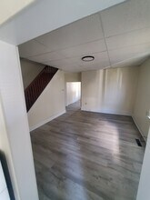 612 4th Ave, Unit 612 4th ave 1st floor in Ford City, PA - Foto de edificio - Building Photo