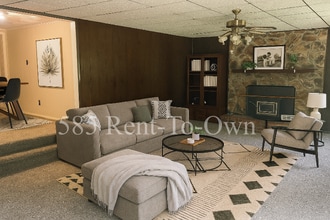 7020 Laur Rd in Niagara Falls, NY - Building Photo - Building Photo