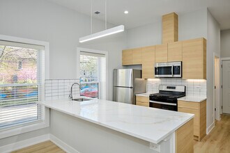 2868 W 21st Pl in Chicago, IL - Building Photo - Building Photo