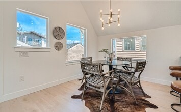 1111 S Dahlia St in Denver, CO - Building Photo - Building Photo