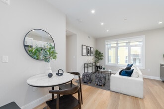 The Nia in Somerville, MA - Foto de edificio - Interior Photo