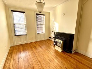 492 Monmouth St in Jersey City, NJ - Building Photo - Building Photo