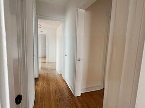 4414 N Whipple St in Chicago, IL - Foto de edificio - Building Photo