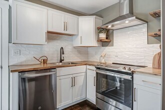 1606 Douglas Ave in Nashville, TN - Building Photo - Building Photo