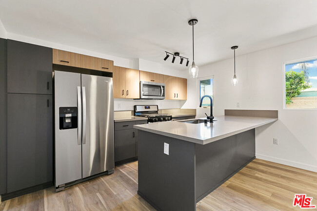 property at 2918 Hauser Blvd