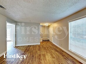 4810 Glenvillage St in Houston, TX - Building Photo - Building Photo