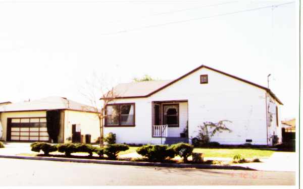 37257 A-E Ash St in Newark, CA - Building Photo - Building Photo