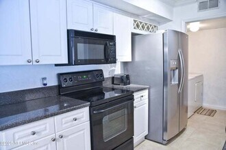 800 Boardwalk Dr in Palm Valley, FL - Building Photo - Building Photo