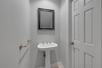 2920 Saint St in Houston, TX - Building Photo - Building Photo