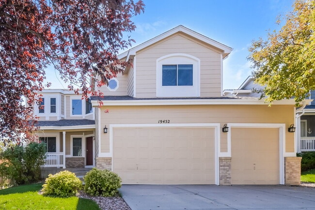 property at 19452 E Hamilton Pl