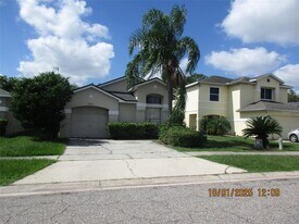 13210 Meadowfield Dr in Orlando, FL - Building Photo