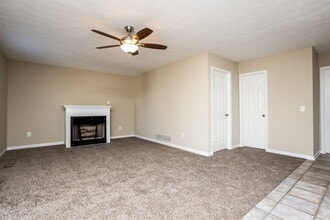 508 Matthew Dr in Canton, GA - Building Photo - Building Photo