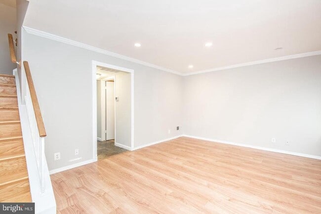 2618 Glengyle Dr in Vienna, VA - Building Photo - Building Photo