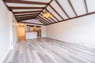 112 N High St in Millville, NJ - Foto de edificio - Building Photo