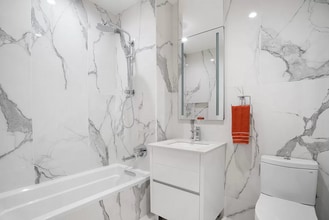 127 W 112th St, Unit 2D in New York, NY - Building Photo - Building Photo