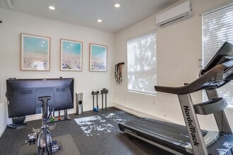 3636 W Imperial Hwy in Inglewood, CA - Building Photo - Building Photo