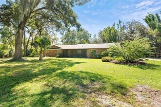 820 De La Bosque in Longwood, FL - Building Photo - Building Photo