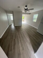 1572 E Pine Lake Cir in Montgomery, TX - Building Photo - Building Photo