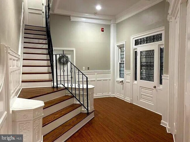 343 S 18th St in Philadelphia, PA - Building Photo - Building Photo