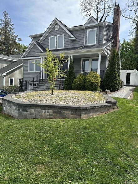 17 Prospect St in Glen Head, NY - Building Photo - Building Photo