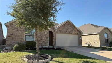 813 Evergreen St in Princeton, TX - Building Photo - Building Photo