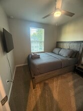 2718 Sydney Overlook Ln in Charlotte, NC - Foto de edificio - Building Photo