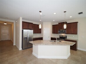 995 Molly Cir in Sarasota, FL - Building Photo - Building Photo