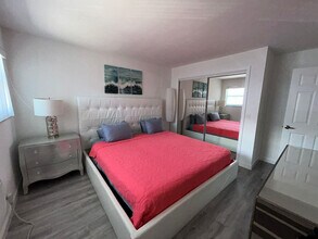 3510 Harrison St in Hollywood, FL - Building Photo - Building Photo