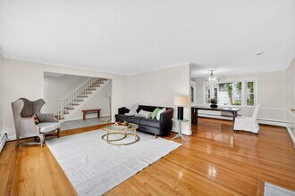 36 Westmoreland Dr in West Hartford, CT - Building Photo - Building Photo