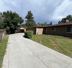 30 S Yukon St in Lakewood, CO - Building Photo - Building Photo