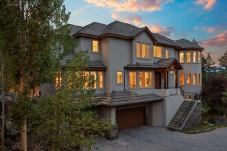 6827 Timbers Dr in Evergreen, CO - Building Photo - Building Photo