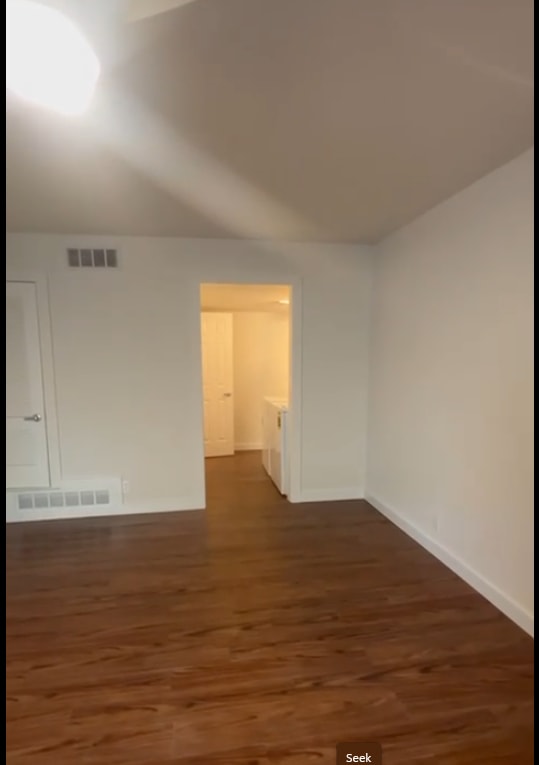 228 Avenue F in Denton, TX - Foto de edificio - Building Photo