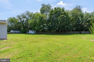 230 Sheffield Dr in Dover, DE - Building Photo - Building Photo