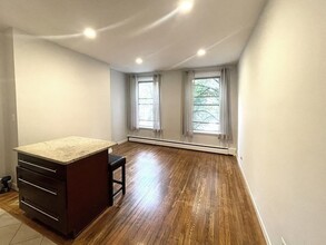 15 University Rd, Unit U25 in Brookline, MA - Building Photo - Building Photo