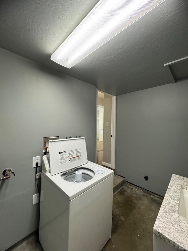 745 Rosewood Ave in Vallejo, CA - Building Photo - Building Photo