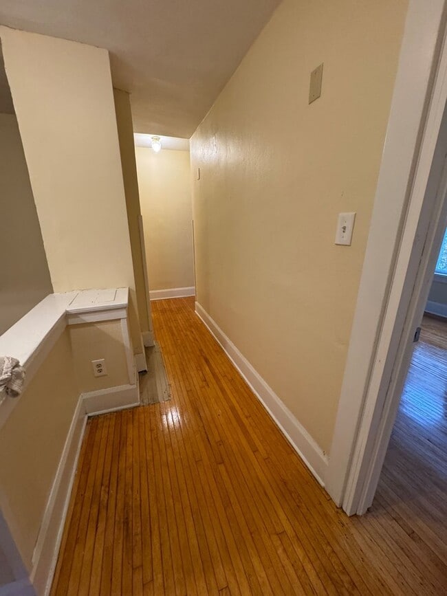 135 N Longwood St in Rockford, IL - Building Photo - Building Photo