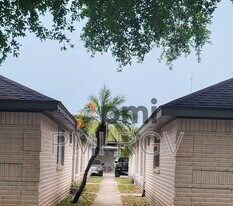 709 Robin Ave in McAllen, TX - Building Photo