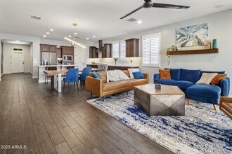 4352 S Intensity in Mesa, AZ - Foto de edificio - Building Photo